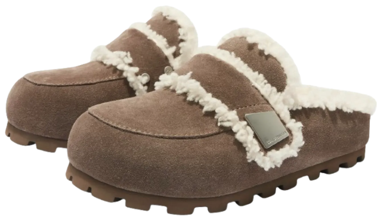 TAICHIISM Fur Slides · TAICHIISM
