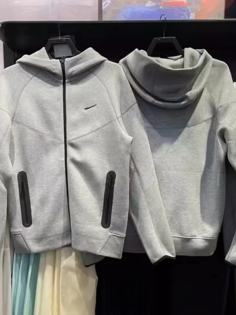 Nike Tech Fleece Hoodie · Nike