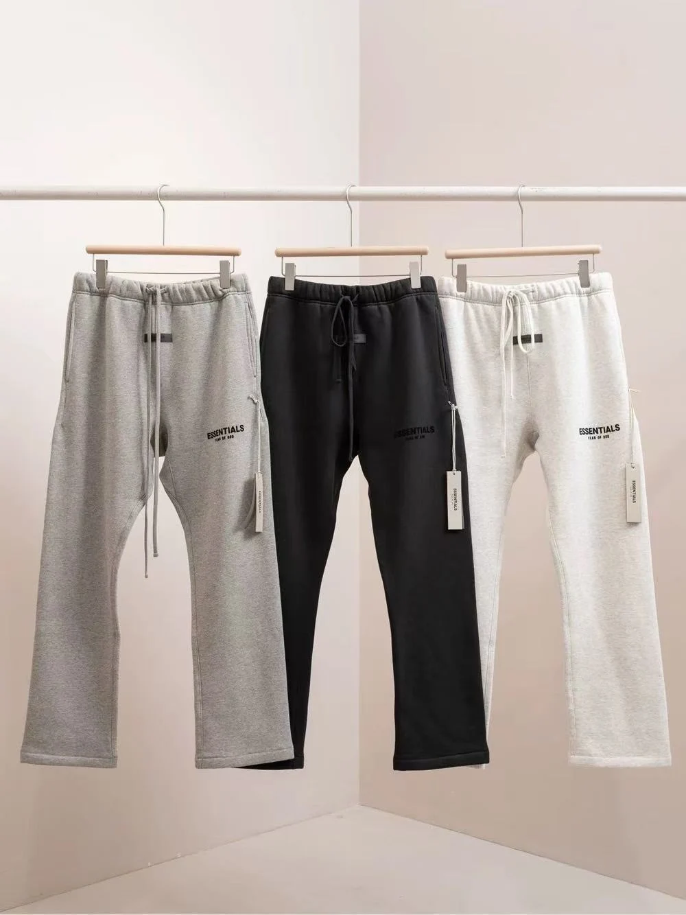 Essentials Pants · Essentials