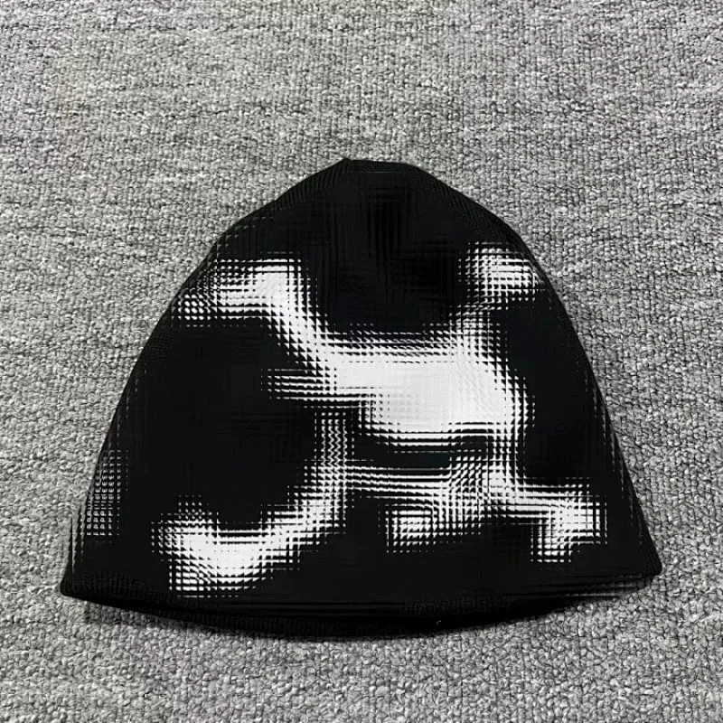 Oakley Piet Beanie · Oakley