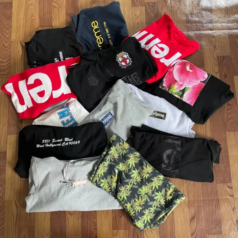 Supreme Pants · Supreme