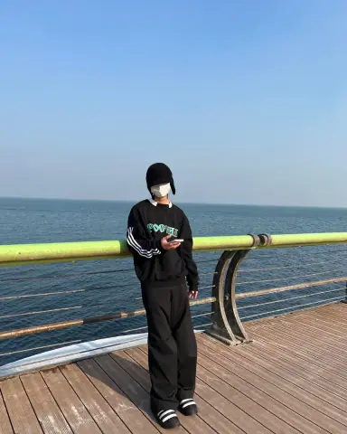 KJMade Adidas x GOSHA Green Zipup Sweatshirt Football Crewneck · Adidas
