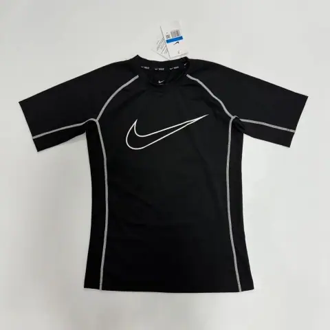 Nike Fitted Athletic T-Shirt · Nike