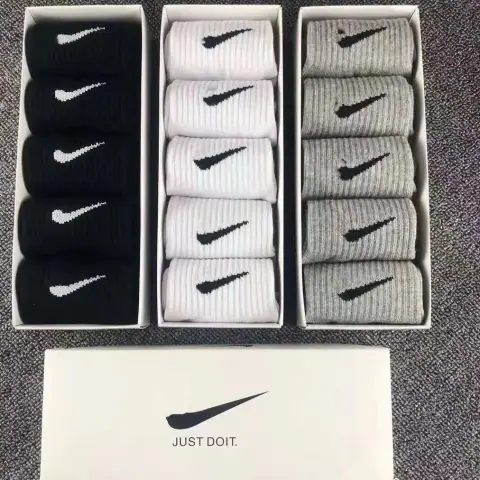 Nike Crew Socks 5-Pack · Nike