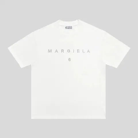 Maison Margiela 6 Logo T-Shirt · Maison Margiela