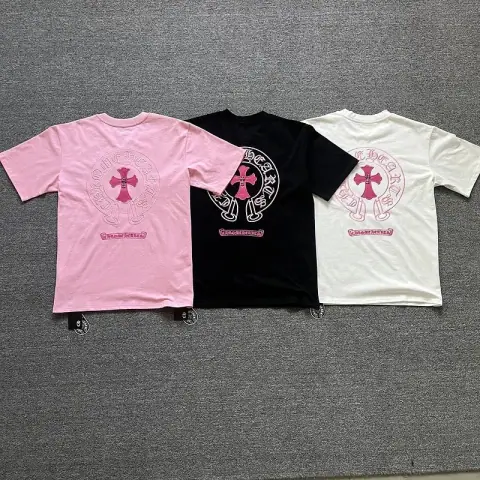 Three-color Chrome Hearts pink cross print T-Shirt · Chrome Hearts