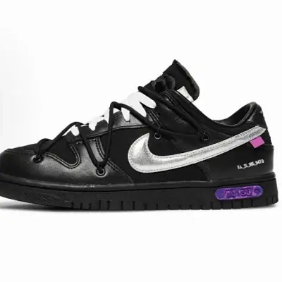 Off-White x Nike Dunk · Off-White