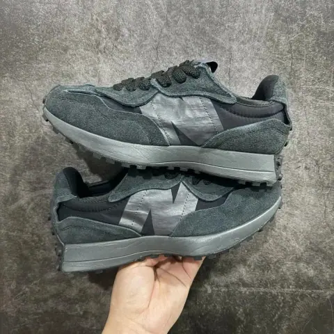 New Balance 327 Sneakers · New Balance