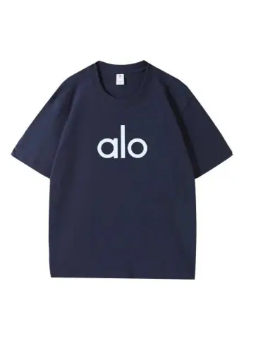 Alo Yoga Logo-Print T-Shirt · Alo