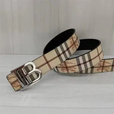 Burberry check belt with B buckle · Burberry