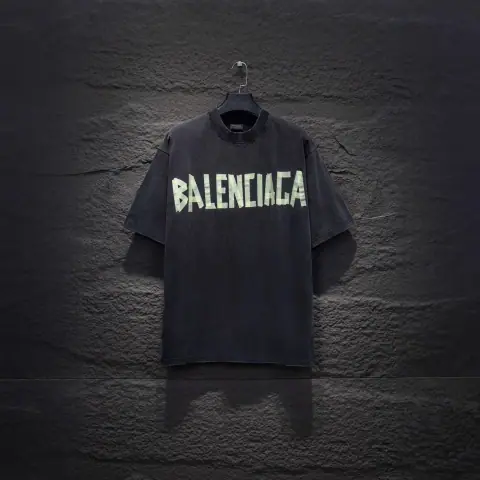 Balenciaga T-Shirt · Balenciaga