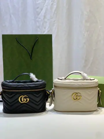 Gucci GG Marmont Cosmetic Case / Box Bag · Gucci