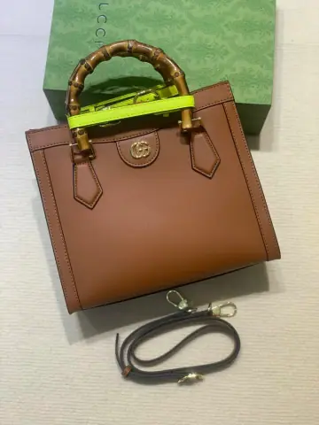 Gucci Diana Bamboo Mini Tote Bag · Gucci