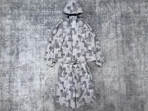 Mertra Patchwork Plaid · Mertra