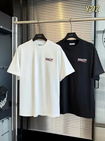 Balenciaga Classic Campaign Logo T-Shirt · Balenciaga